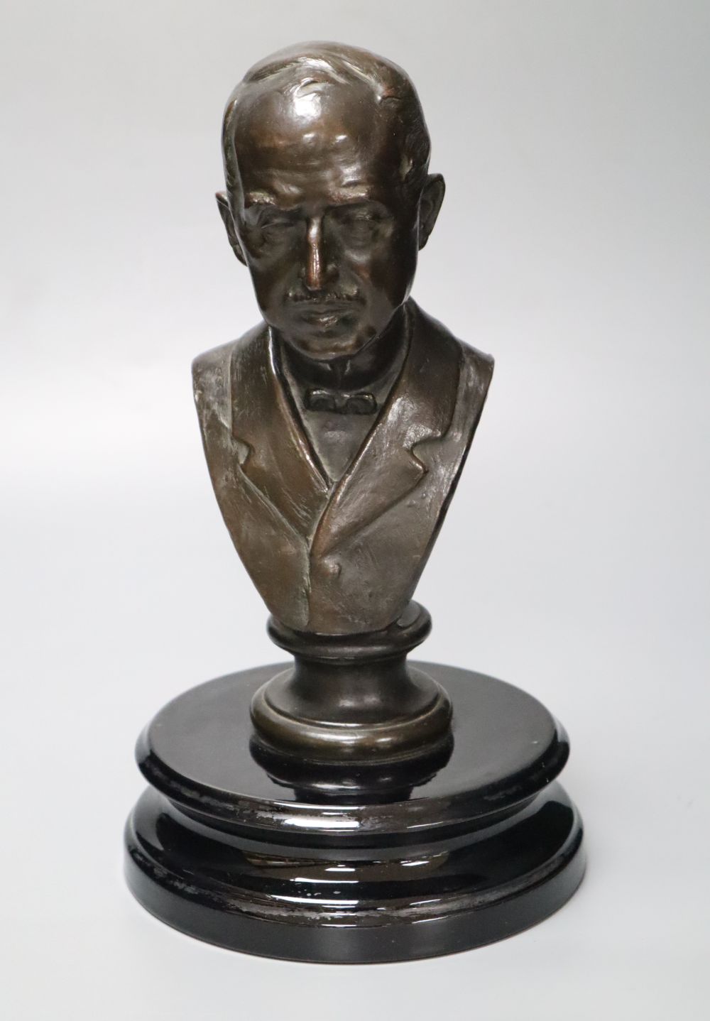 Conrad Dressler (1856-1940). A cast bronze of an unidentified gentleman, possible Morton Stanley, signed, height 30cm